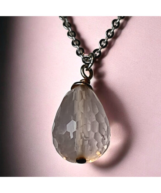 Pendentif Quartz rose facetté avec chaine