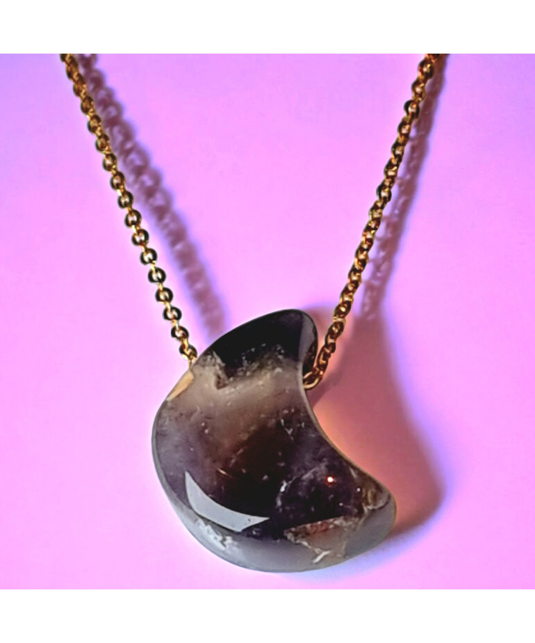 Pendentif Améthyste lune avec chaîne dorée