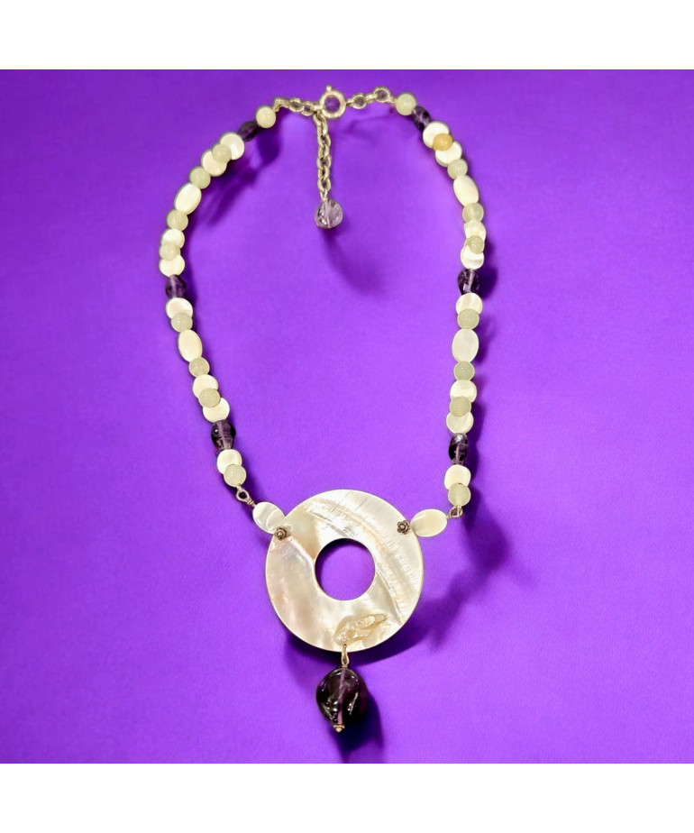 Collier Disque de Nacre et Perle Améthyste facettée et Pierre de lune 8mm