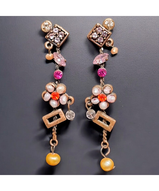 Boucles Swarovski et Perles Fantaisie (s)