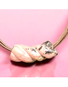 Pendentif Rhodonite sur cordon (s)