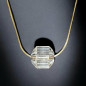 Pendentif Cristal de roche avec chaîne dorée (s)