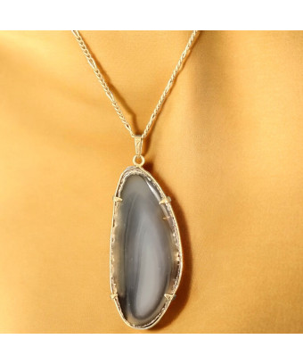 Pendentif Agate du Botswana sur chaîne dorée (s)