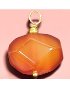 Pendentif Cornaline avec attache dorée (s)
