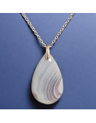 Pendentif Agate du Botswana sur chaîne (s)