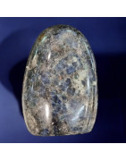 Menhir Quartz Bleu 934g (s)