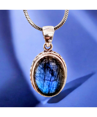 Pendentif Labradorite Ovale sur chaîne Argent 925 (s)