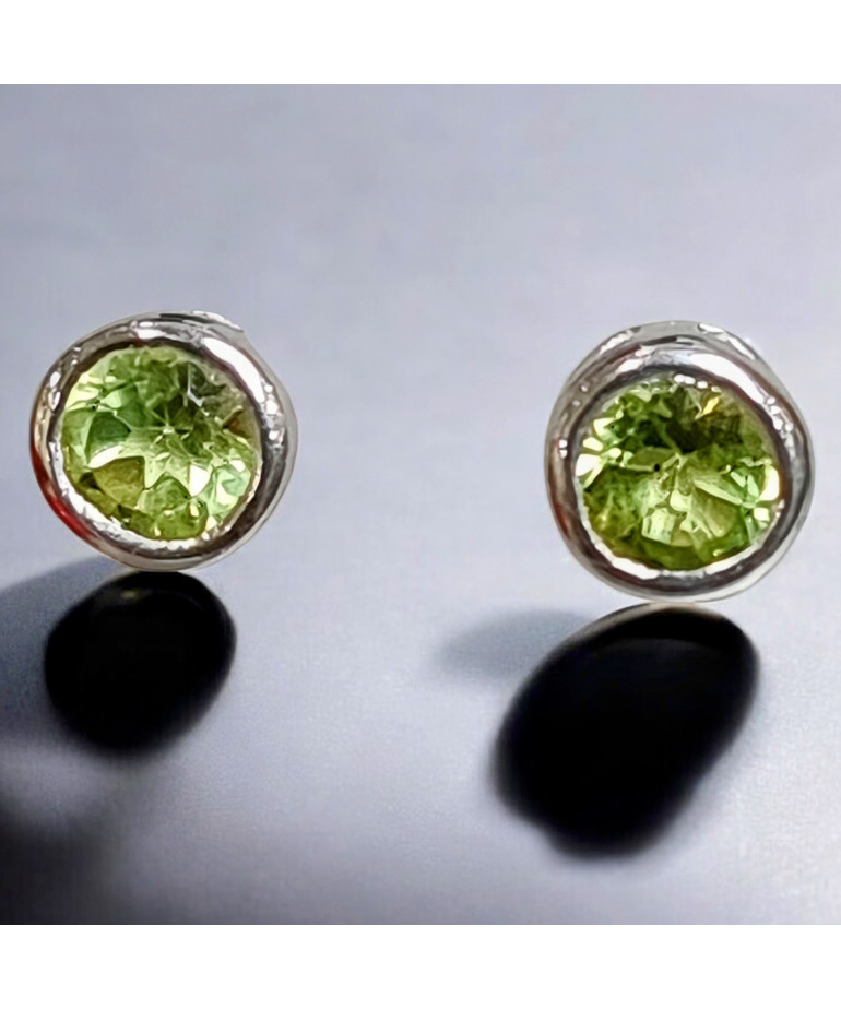 Boucles Péridot "Clou" Argent 925 (s)