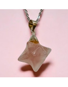 Pendentif Quartz rose Etoile Merkaba avec Chaîne acier (s)