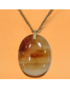 Pendentif Agate de feu Ovale sur Chaîne acier Dorée (s)
