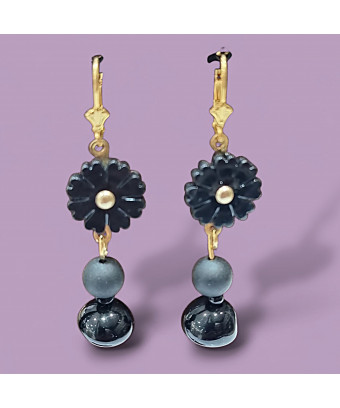 Boucles Bakélite et perle Onyx Plaquée or "Créateur" (s)