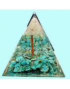 Pyramide Orgonite de protection Turquoise arbre Cristal de roche 6cm (s)