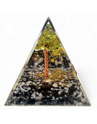 Pyramide Orgonite de protection Obsidienne neigeuse et Arbre Péridot 5cm (s)