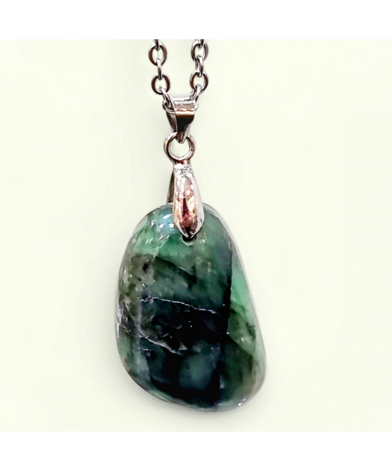 Pendentif Emeraude avec chaîne (s)