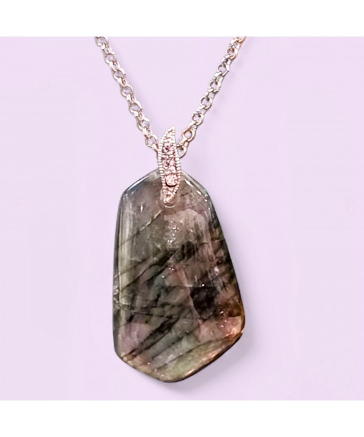 Pendentif Labradorite avec chaîne (s)