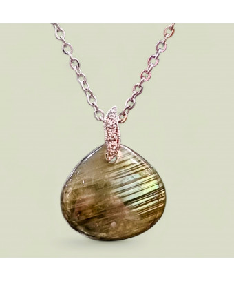 Pendentif Labradorite avec chaîne (s)