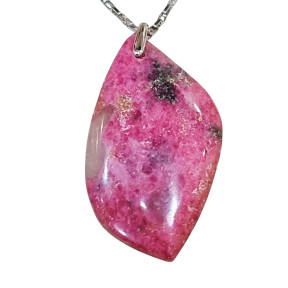 Pendentif Rhodochrosite sur Chaîne Acier