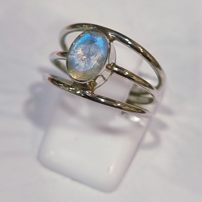 Bague Pierre de lune Facettée Argent 925 Taille 52