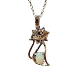 Pendentif Opale Blanche Chat avec Chaîne Argent 925
