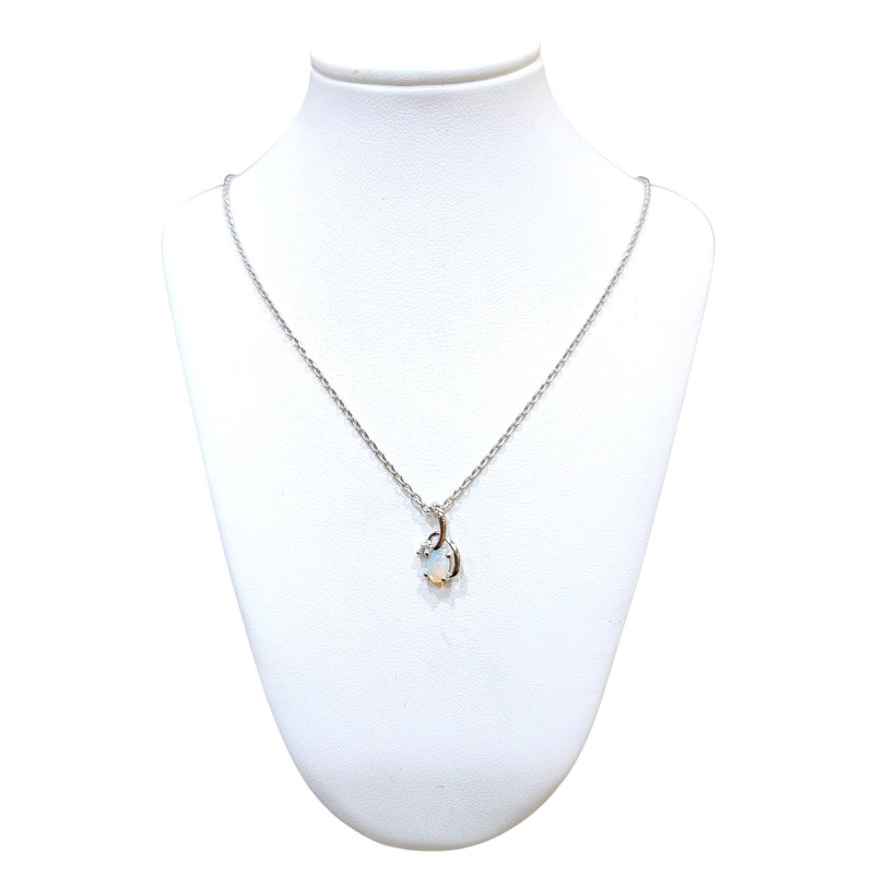 Pendentif Opale avec Chaine Argent 925