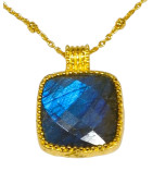 Pendentif Labradorite Facettée avec Chaîne Laiton Plaqué Or Collection NIIKI PARIS