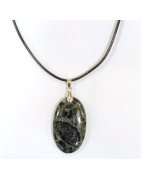 Pendentif Jaspe Galaxie Etoilée Ovale avec Cordon 44cm + 5cm