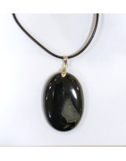 Pendentif Onyx Ovale avec Cordon Noir 44cm + 5cm