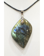 Pendentif Labradorite avec Cordon 44cm + 5cm
