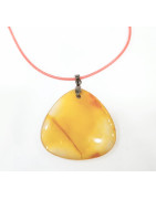Pendentif Cornaline avec Cordon Rouge 44 + 5 cm