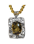 Pendentif Ambre Vert sur Collier Ambre Baltique Pierres Rondes 8mm