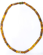 Collier Ambre Baltique Multicolore Cylindres Fermoir à Vis 42 cm