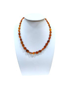 Collier Ambre Baltique Dark Cognac avec Fermoir à Vis 45 cm