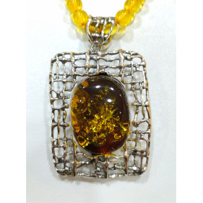 Pendentif Ambre Végétal sur Collier Ambre Baltique Pierres Rondes 8mm