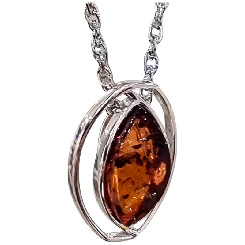 Pendentif Ambre Amande avec Chaîne Argent 925