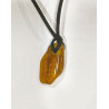 Pendentif Ambre Brute sur Cordon Réglable