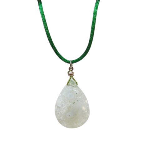 Pendentif Calcédoine avec Cordon Réglable