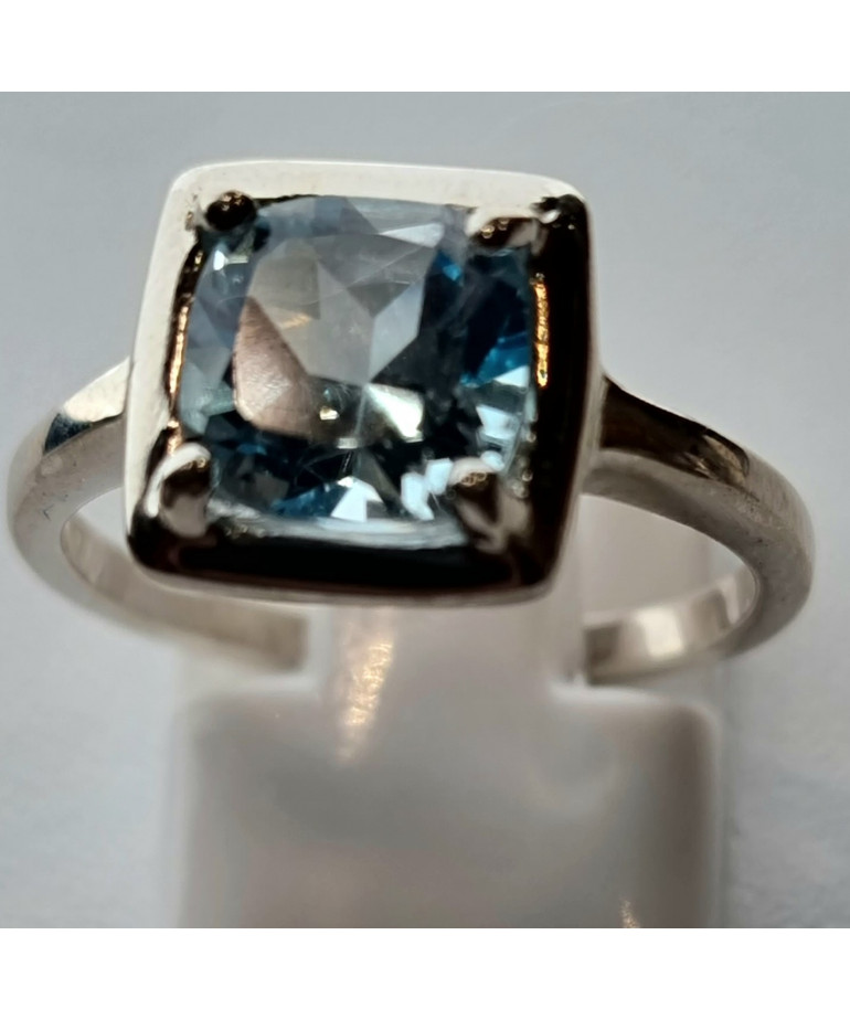 Bague Topaze bleue argent 925