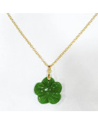 Pendentif Jade Néphrite Fleur avec Chaîne Acier Inox Plaqué Or 44 cm + 6 cm