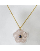 Pendentif Quartz Rose Fleur et Lapis-Lazuli avec Chaîne Acier Inox Plaqué Or 44 cm + 6 cm