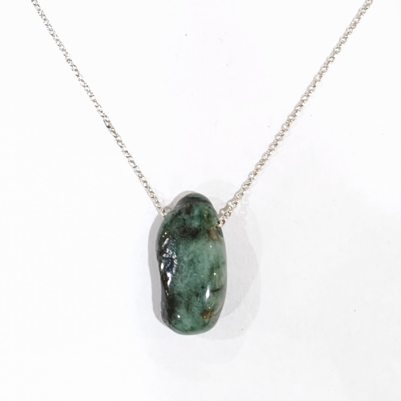 Pendentif Emeraude Brute Polie avec Chaîne Acier Inox 42 + 7 cm