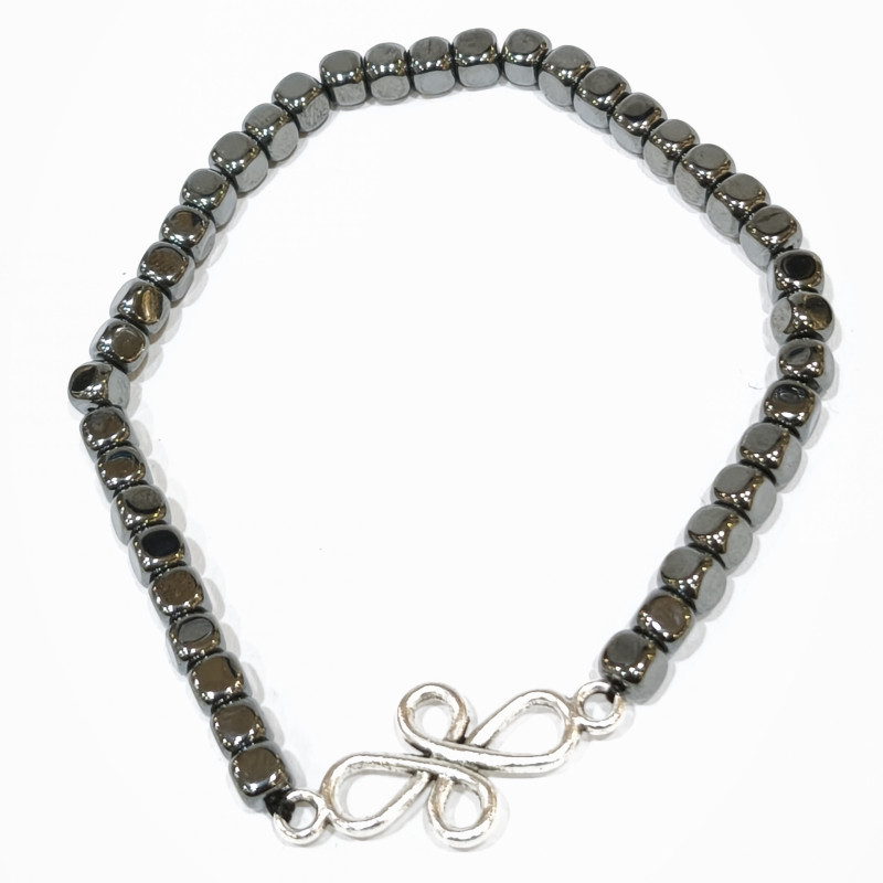 Bracelet Hématite Mini Cubes avec Nœud de Sorcière