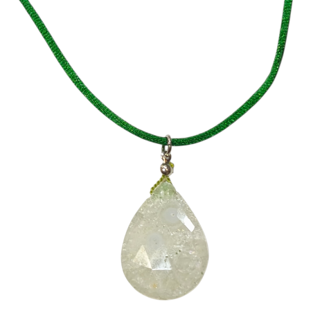 Pendentif Calcédoine Goutte Facettée sur Cordon Réglable