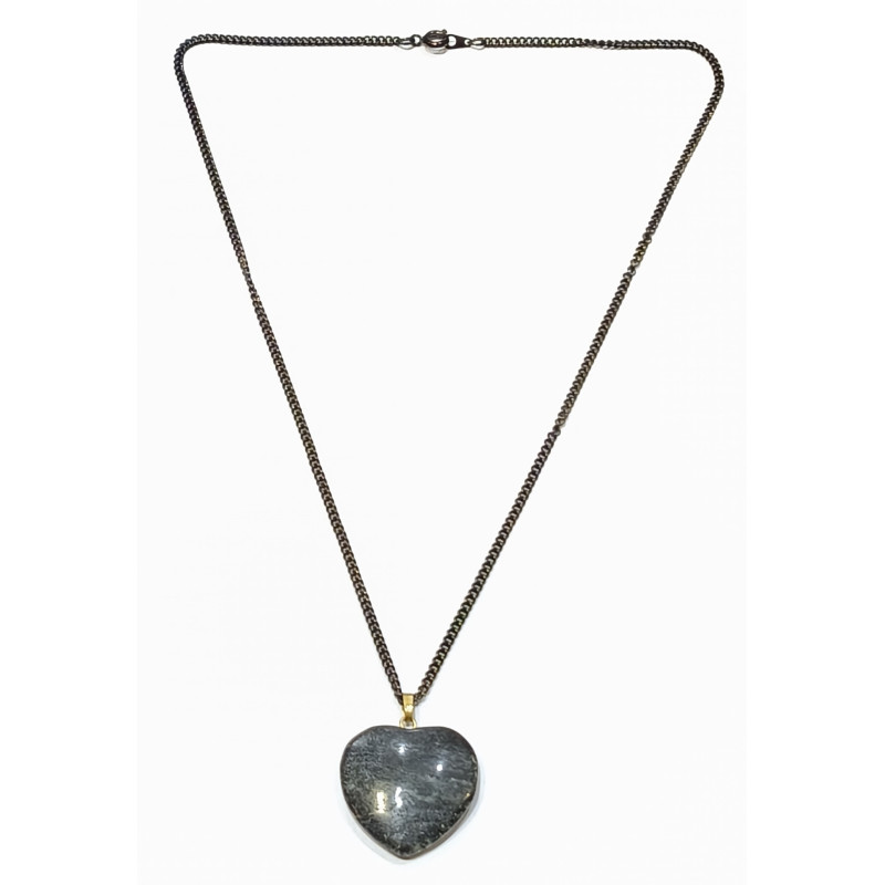 Pendentif Nuumite Cœur  sur Chaîne Acier Inox Noire 22 cm