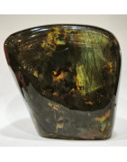 Menhir Labradorite 743g 9cm