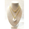 Pendentif Onyx Blanc Trèfle sur Chaine Plaquée Or 45 cm