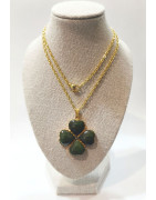 Pendentif Jade Trèfle avec Chaîne Acier Plaquée or 44 cm
