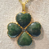 Pendentif Jade Trèfle avec Chaîne Acier Plaquée or 44 cm