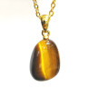 Pendentif Œil de Tigre Pierre Roulée 2 cm avec Chaîne Plaquée Or 45 cm