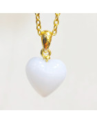 Pendentif Calcédoine Cœur sur Chaîne Acier Plaquée Or 44 cm