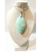 Pendentif Amazonite Navette 5 cm avec Chaîne Acier inox 40 + 4 cm